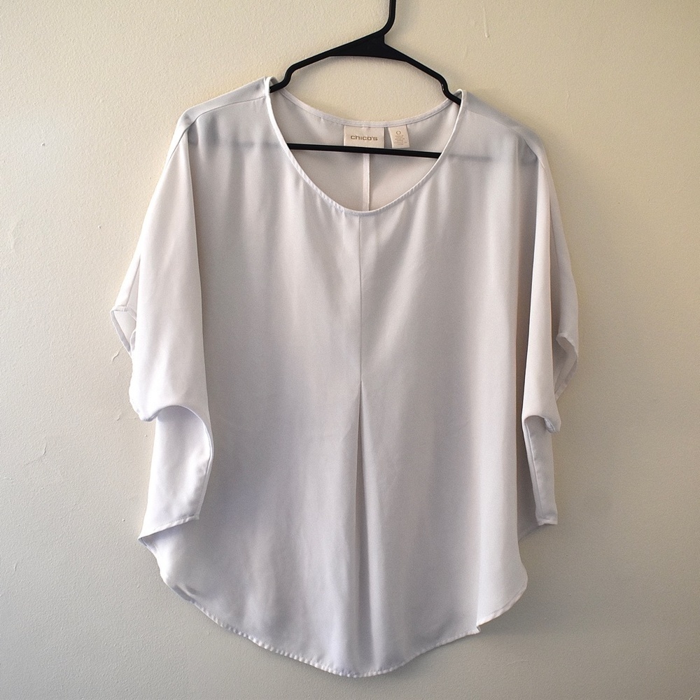 0- Chico's White Flowy Blouse One Size Fits All Professional Business Casual
